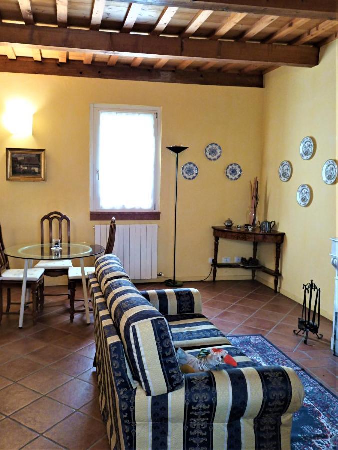 B&B Le Stanze Del Belriguardo Voghiera Eksteriør billede